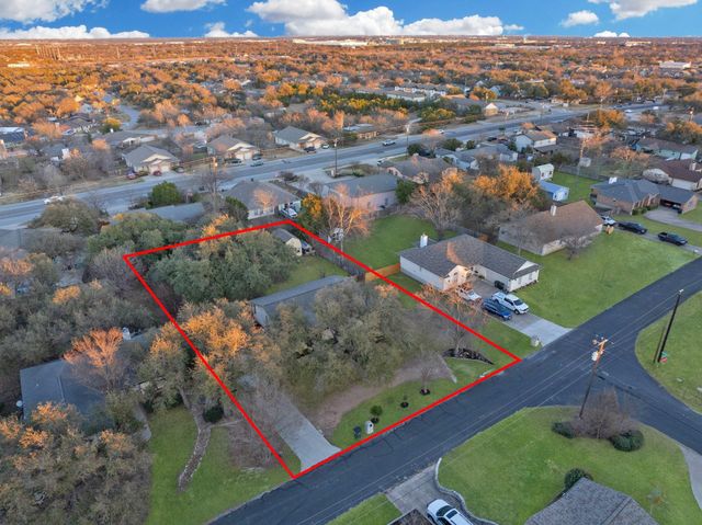 2206 Castlewood TRL, Leander, TX 78641