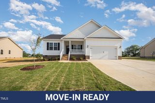 94 Royal Avenue, Selma, NC 27576