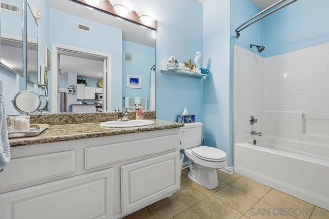 2184 Gill Village Way 503, San Diego, CA 92108