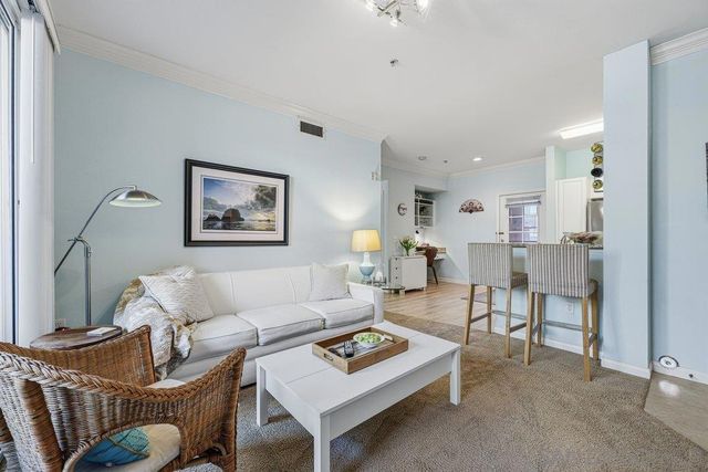 2184 Gill Village Way 503, San Diego, CA 92108