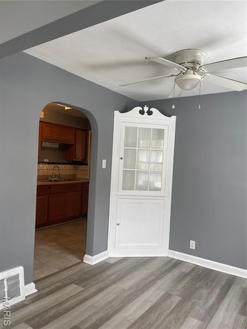 1947 Raft Drive, Normandy, MO 63133