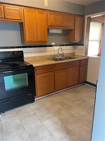 1947 Raft Drive, Normandy, MO 63133