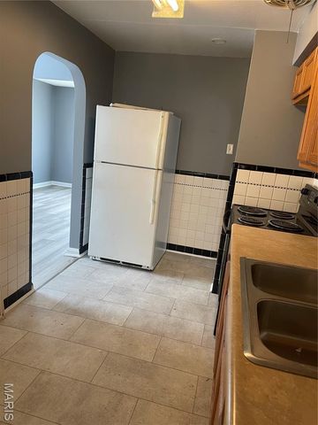 1947 Raft Drive, Normandy, MO 63133