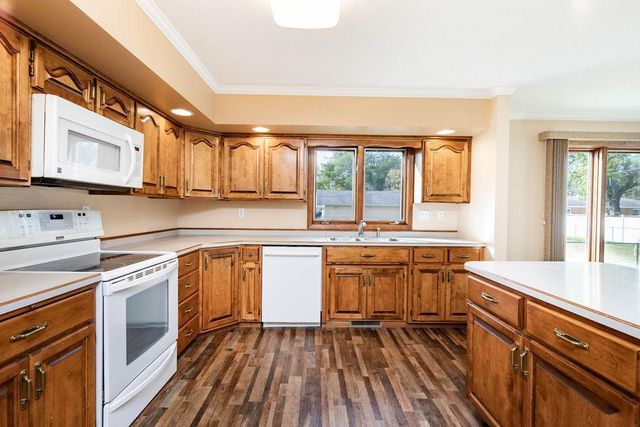 1410 24th Avenue S, Moorhead, MN 56560