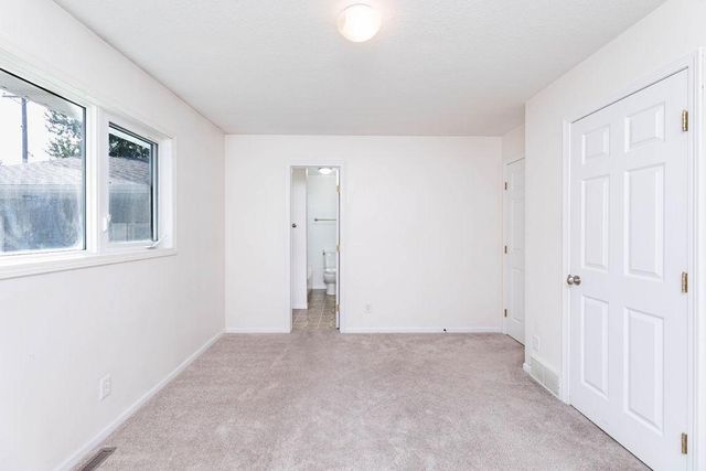 1410 24th Avenue S, Moorhead, MN 56560