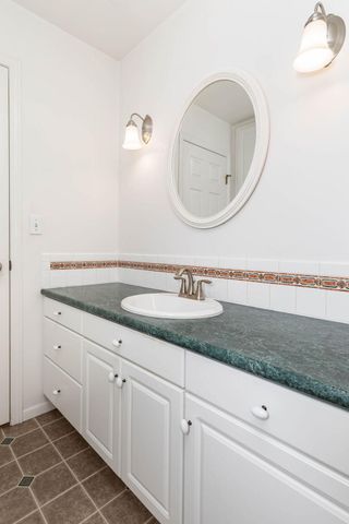 1410 24th Avenue S, Moorhead, MN 56560