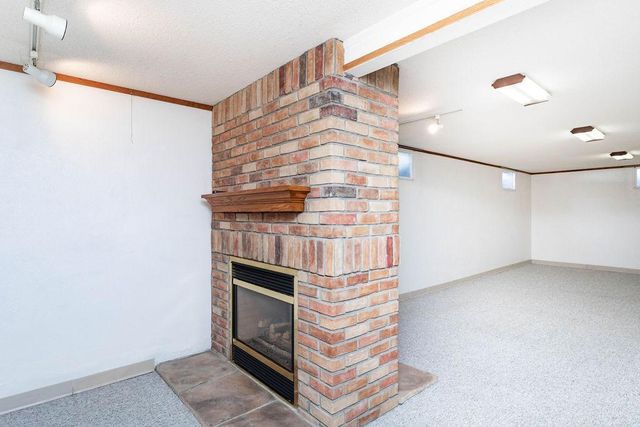 1410 24th Avenue S, Moorhead, MN 56560