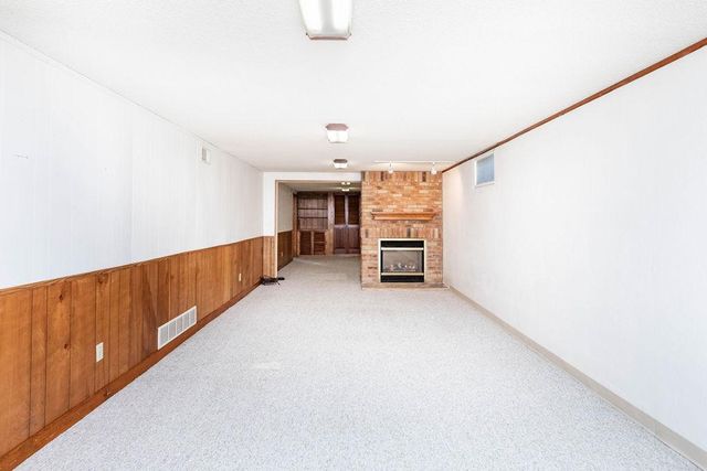 1410 24th Avenue S, Moorhead, MN 56560