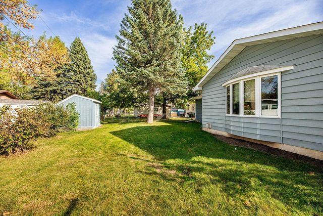 1410 24th Avenue S, Moorhead, MN 56560