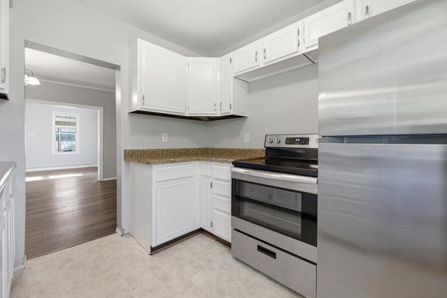 1722 Winnebago STREET, La Crosse, WI 54601
