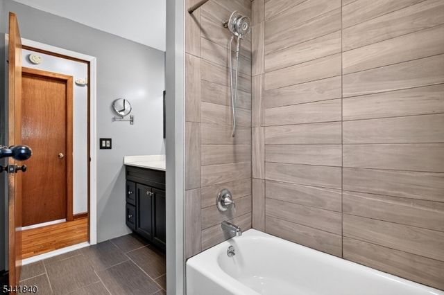 154 Tabb Ave, Piscataway Twp., NJ 08854