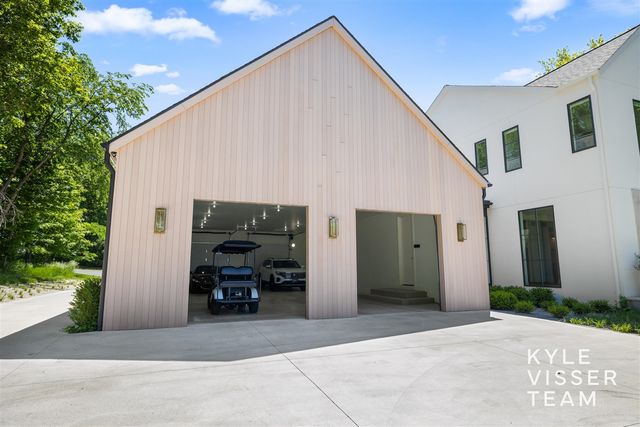3616 64th Avenue, Zeeland, MI 49464