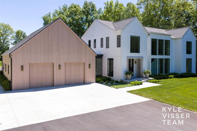 3616 64th Avenue, Zeeland, MI 49464