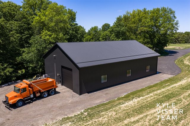3616 64th Avenue, Zeeland, MI 49464