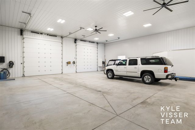 3616 64th Avenue, Zeeland, MI 49464