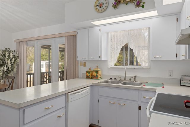 316 Peony Street, Inverness, FL 34452