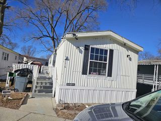 3316 Pace Street, Park City, IL 60085