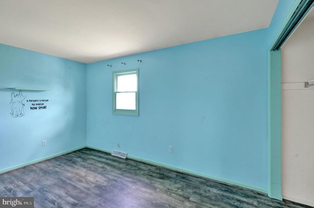 1733 WILDERNESS RD, Lancaster, PA 17603