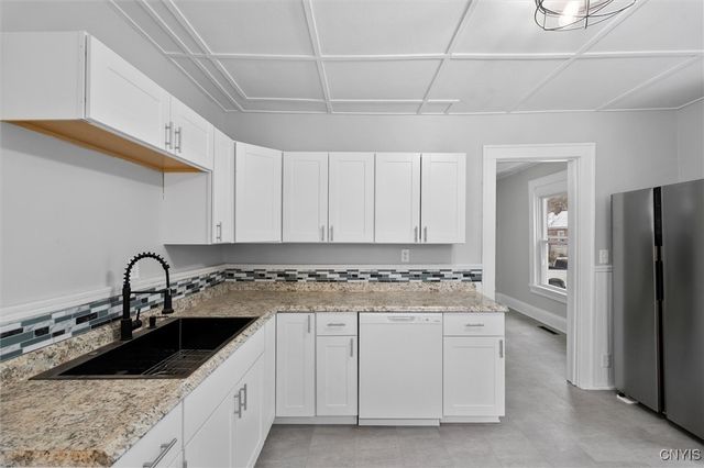 206 Rosemont Drive, Syracuse, NY 13205