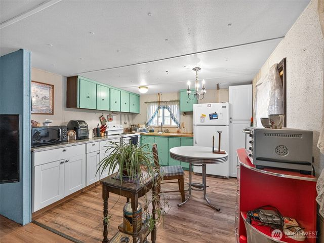 1500 S Columbus Avenue #16, Goldendale, WA 98620