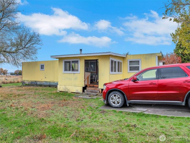 1500 S Columbus Avenue #16, Goldendale, WA 98620