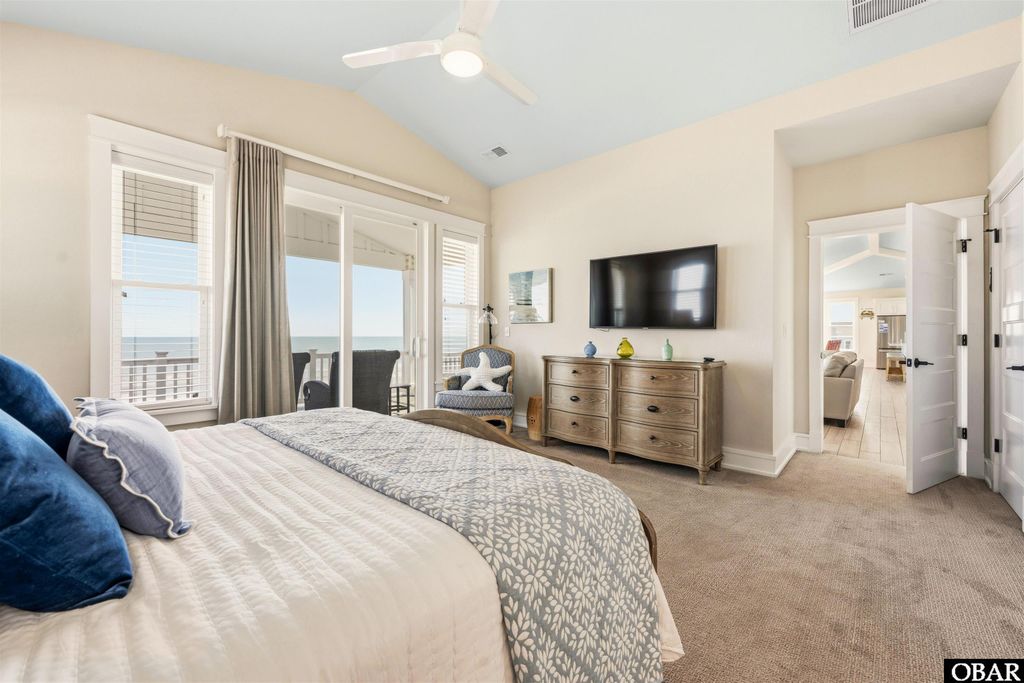Image 26 of property listing at 839 Lighthouse Drive Lot #6, Corolla, NC 27927