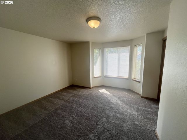 5234 Sw 174TH Ter, Beaverton, OR 97078