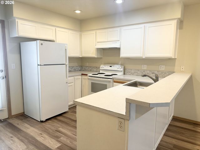 5234 Sw 174TH Ter, Beaverton, OR 97078