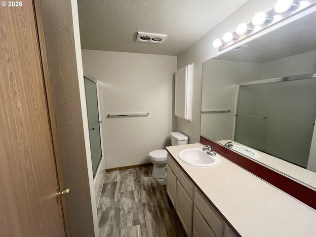 5234 Sw 174TH Ter, Beaverton, OR 97078