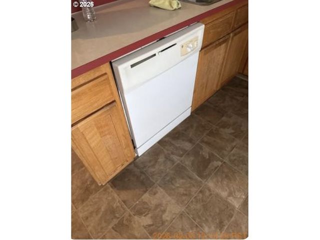 5234 Sw 174TH Ter, Beaverton, OR 97078