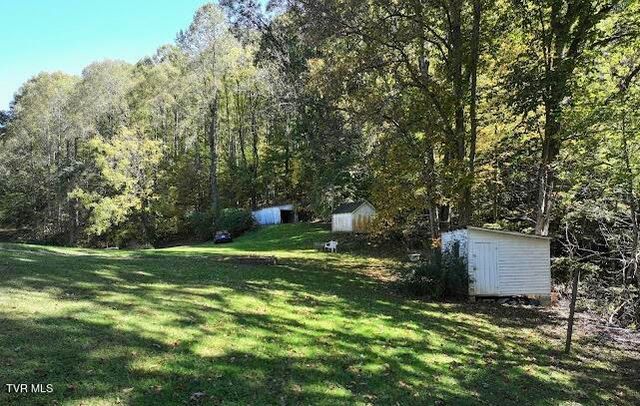 2855 Kents Ridge Road, Cedar Bluff, VA 24609