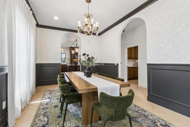 1358 S Ridgeley, Los Angeles, CA 90019