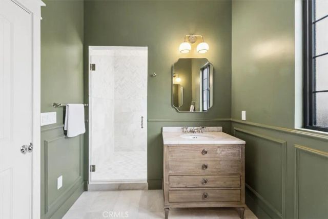 1358 S Ridgeley, Los Angeles, CA 90019