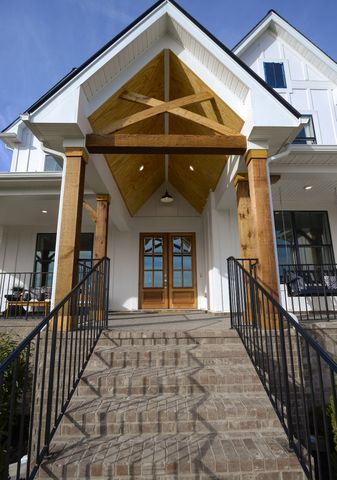 7281 Belvoir Drive, Fairview, TN 37062