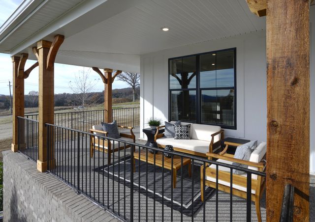 7281 Belvoir Drive, Fairview, TN 37062