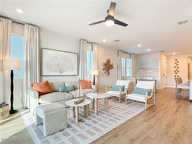 8735 Catamaran DR 4A-Villa, Naples, FL 34114