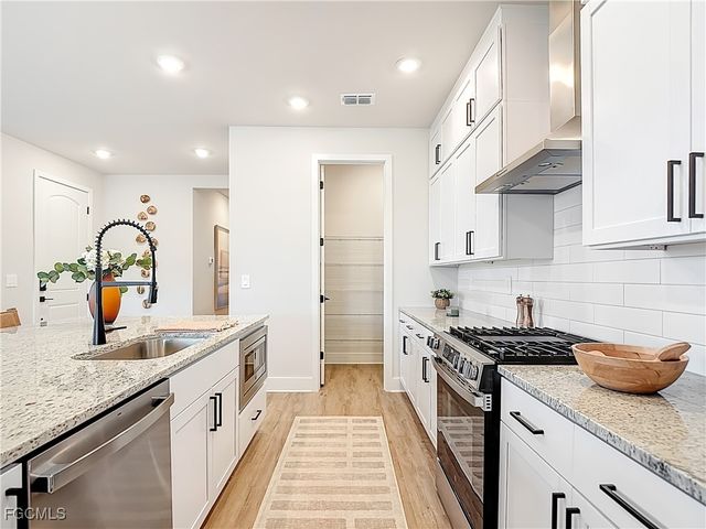 8735 Catamaran DR 4A-Villa, Naples, FL 34114