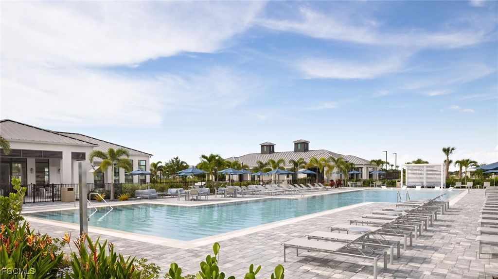 8735 Catamaran DR 4A-Villa, Naples, FL 34114