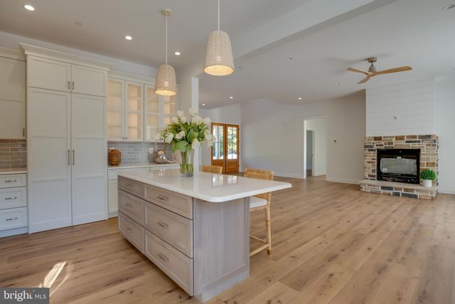205 RIVER RD, Chestertown, MD 21620