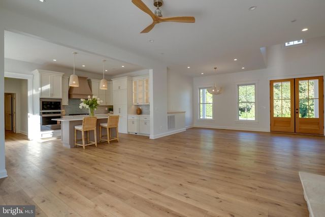 205 RIVER RD, Chestertown, MD 21620