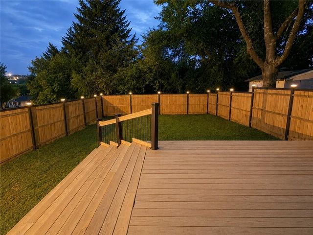 1614 E 85TH Street, Kansas City, MO 64131