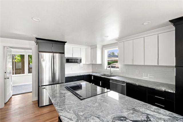 274 Whitford Avenue, Providence, RI 02908