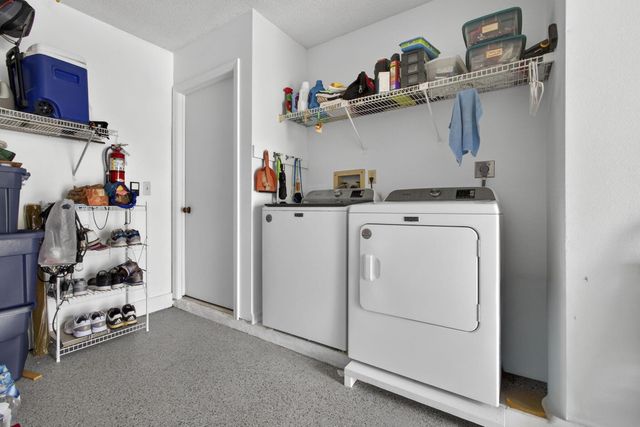 908 Windermere Way, Palm Beach Gardens, FL 33418