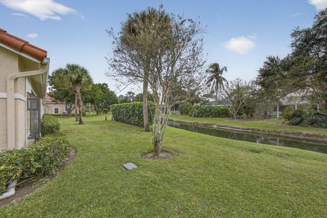 908 Windermere Way, Palm Beach Gardens, FL 33418