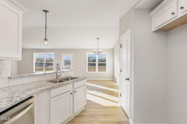 185 N Movado Trail, Kenly, NC 27542