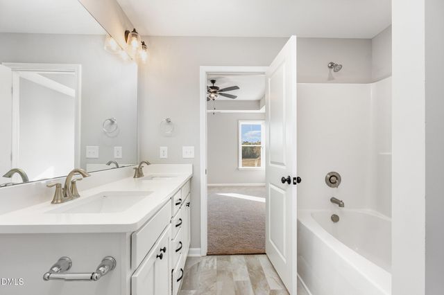 185 N Movado Trail, Kenly, NC 27542