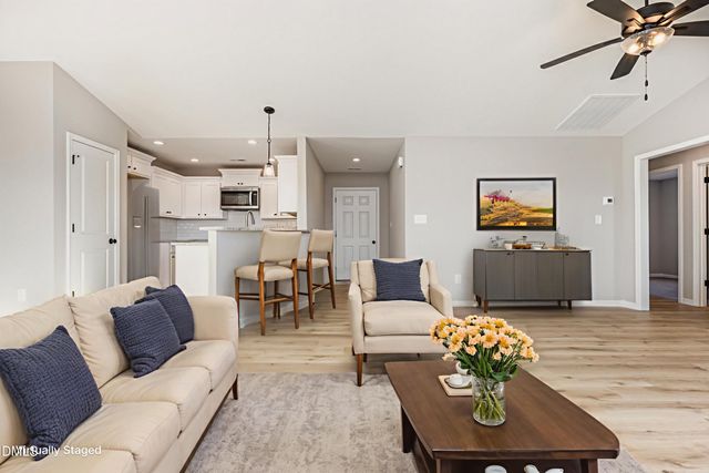 185 N Movado Trail, Kenly, NC 27542