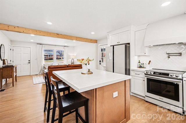 5502 Chicopee Drive, Mint Hill, NC 28227