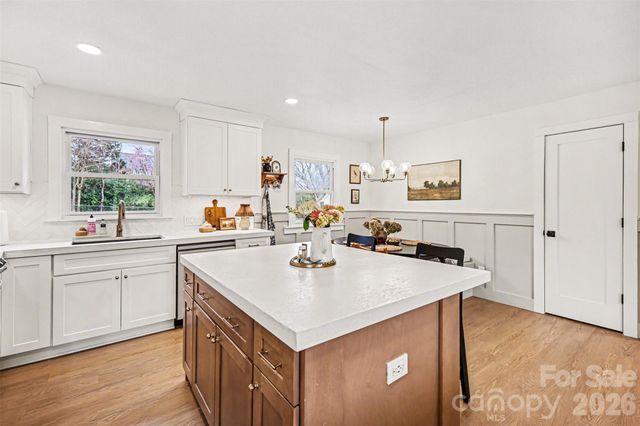 5502 Chicopee Drive, Mint Hill, NC 28227