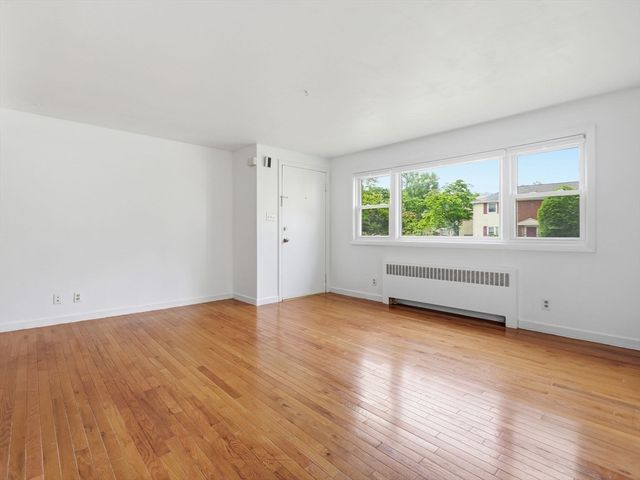50 Prescott St 50, Framingham, MA 01702